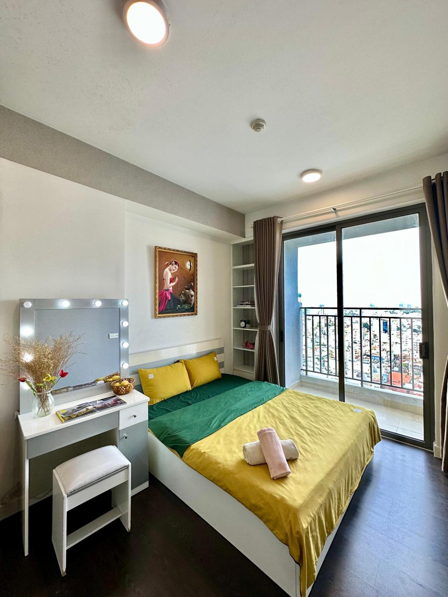 Innside Apartment - Rivergate Residence, Free Gym And Pool Хошимин Екстериор снимка